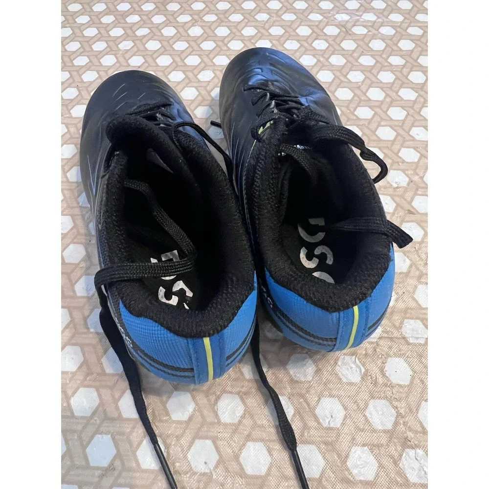 DSG Speed Viper Cleats Size‎ 12K  Kids